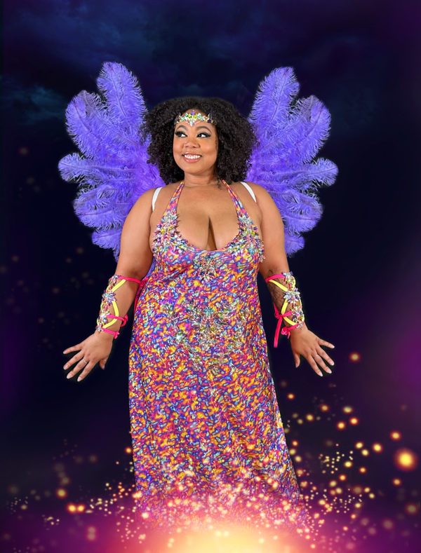 47. "SOCA SWEETHEART" Midline Queen