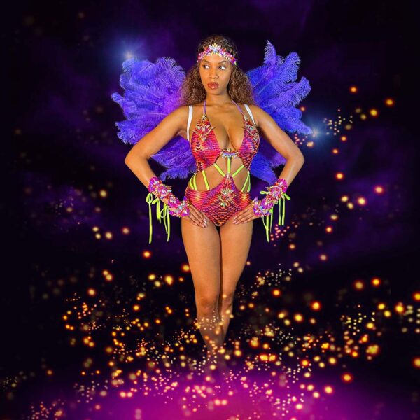 09. "Sexy CyberGyal" Strappy Midline